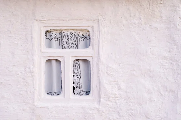 Window whitewashed wall — Stock Photo, Image