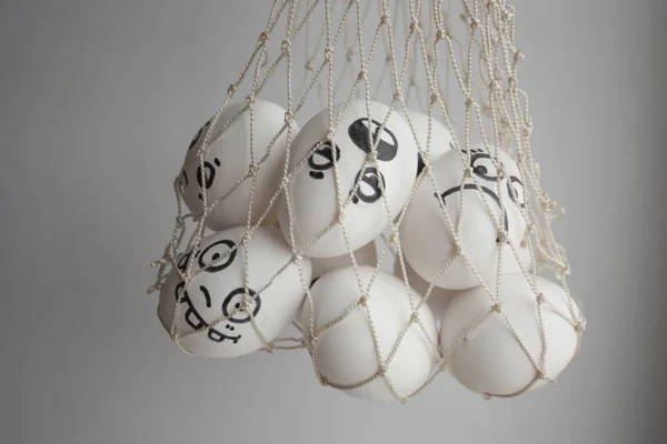 Τα αυγά σε μια φωτογραφία πλέγμα για το σχέδιό σας — Φωτογραφία Αρχείου