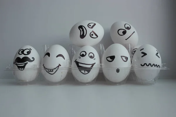 Pasen eieren witte groep op een transparante — Stockfoto