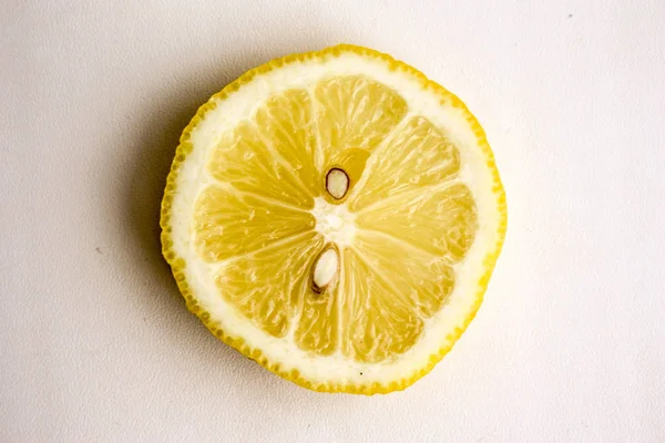 Lemon incision slices with bones — Stock Photo, Image