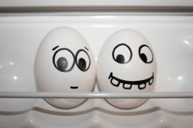 Sürpriz kavramı. Büyük iki yumurta