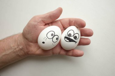 diyet kavramı. komik bir yandan birlikte yumurta