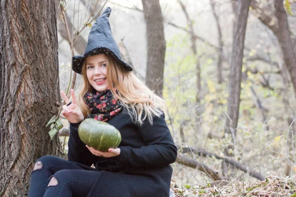 Představa Halloweenu. úsměv a veselý — Stock fotografie