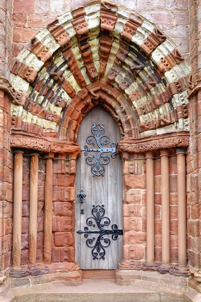 Vintage kapıdan St Magnus Katedrali