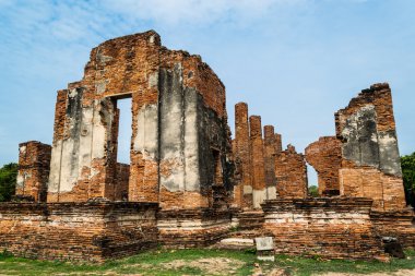 Eski güzel Tay tapınak wat Mahathat, Ayutthaya Historical Park