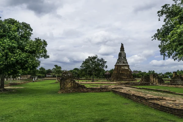 Zerstörter alter Tempel von Ayutthaya, Thailand — Stockfoto