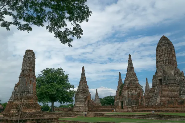 Förstört gammalt tempel i Ayutthaya, Thailand — Stockfoto