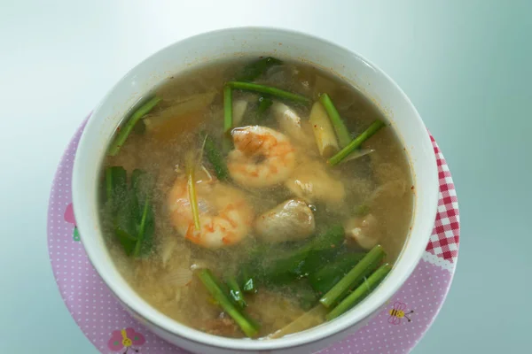 Tom yam kung, thailändische küche, thailändisches essen — Stockfoto