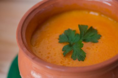  Croutons vejetaryen kabak kremalı çorba