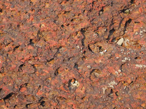 红熔岩石料烧成的 — 图库照片