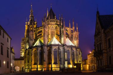 Aziz Vitus Metropolitan Katedrali