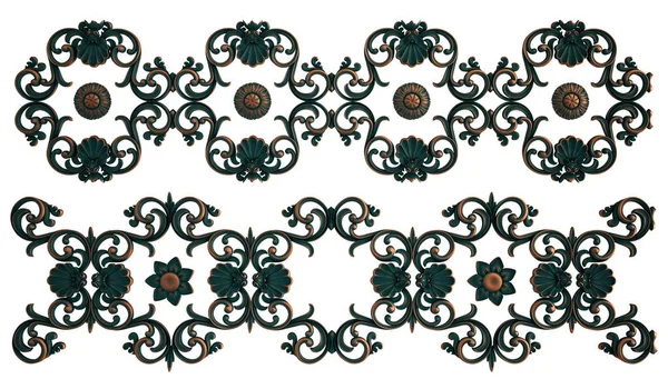 Sammlung von Kupferornamenten mit grüner Patina auf weißem Hintergrund. isoliert — Stockfoto