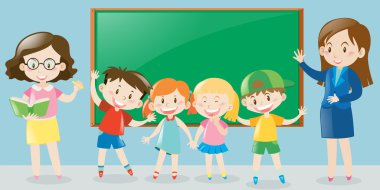 öğretmen ve öğrencilerin sınıf