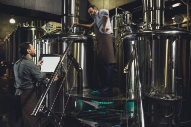 Bira tankları ile çalışma 