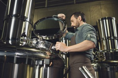 Brewer teftiş yapan tank