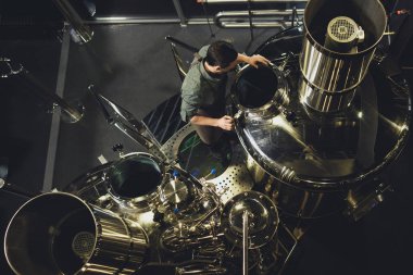 Brewer teftiş yapan tank