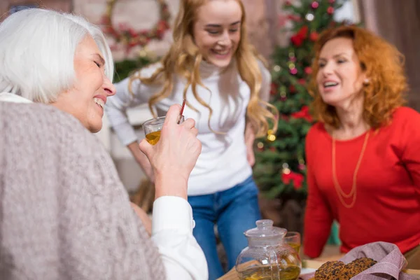 Family having tea time — Free Stock Photo