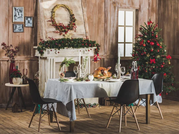 Roasted turkey on holiday table — Stock Photo, Image