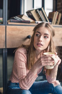 kadın holding Kupası