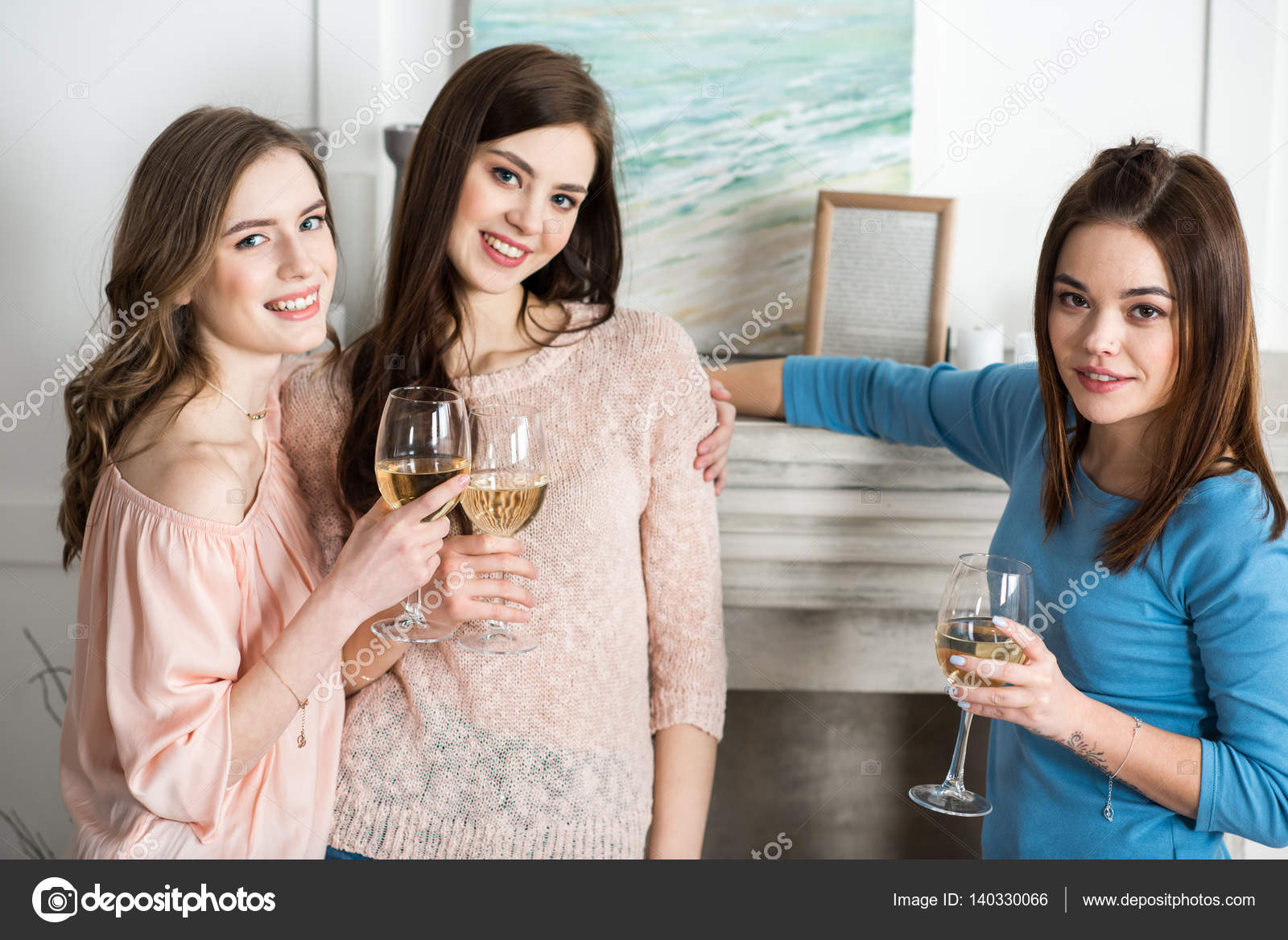Women drinking wine — Stock Photo © ArturVerkhovetskiy #140330066, image size:1600x1168