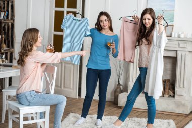 Women choosing clothes 