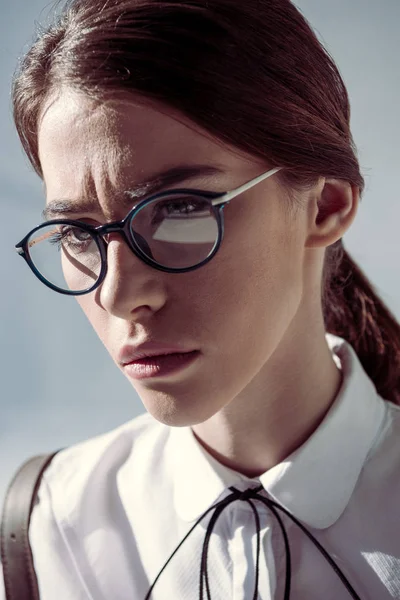 Stylish hipster woman in glasses — Stock Photo, Image