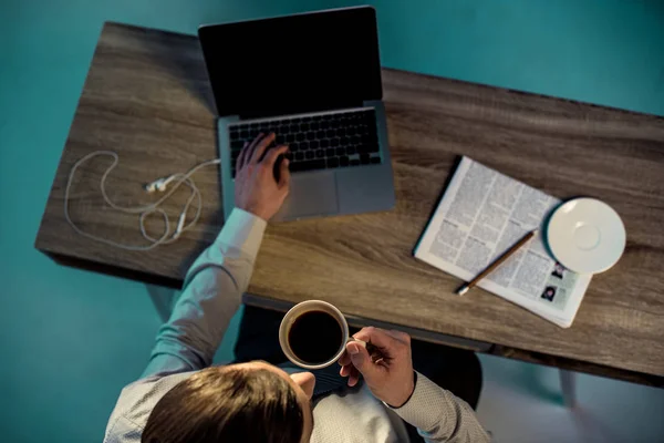 Businessman working by office table — Stock Fotó