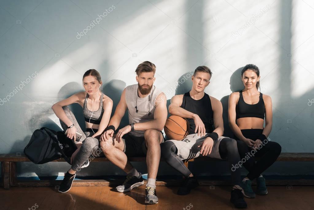 sporty men and women