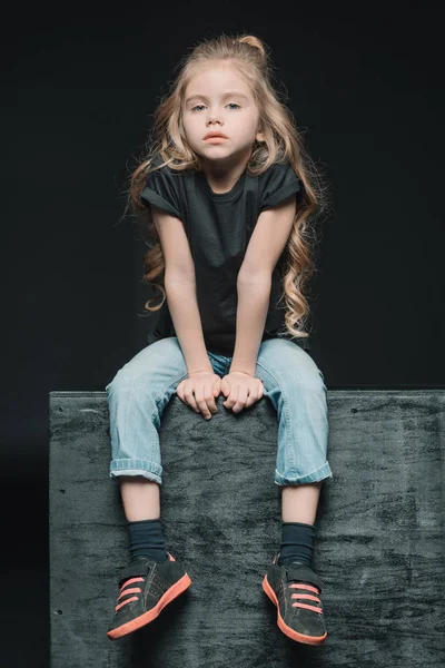 Stylový roztomilý dívka — Stock fotografie