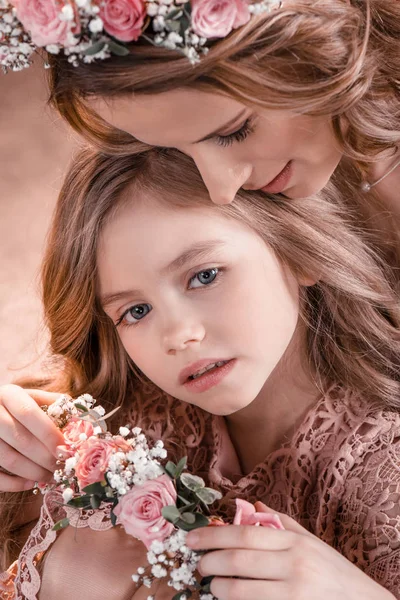 Felice madre e figlia — Foto Stock