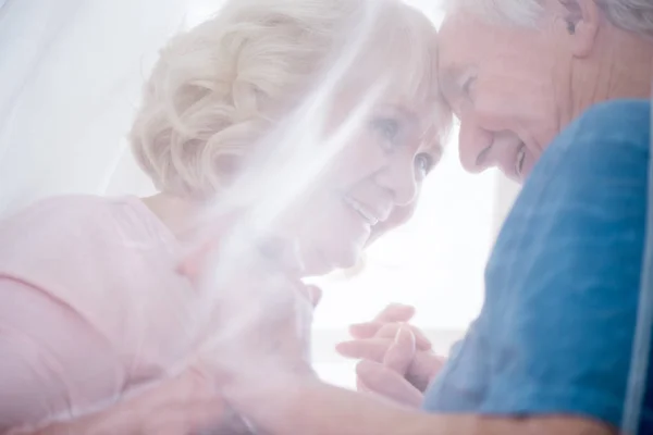 Feliz casal sênior — Fotografia de Stock