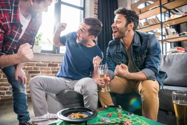 men playing roulette game clipart
