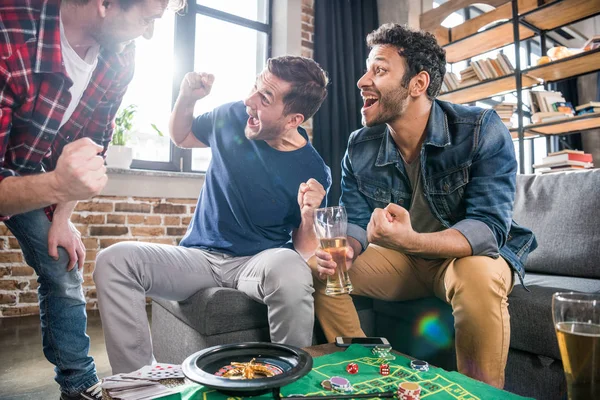 Men playing roulette game — Stock Photo, Image