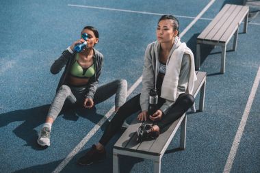 Genç sportswomen Stadı 