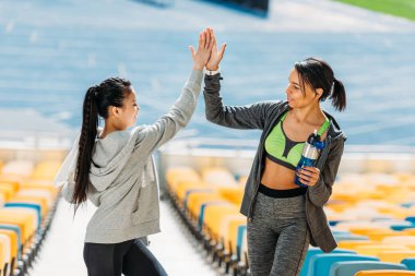 Genç sportswomen Stadı 