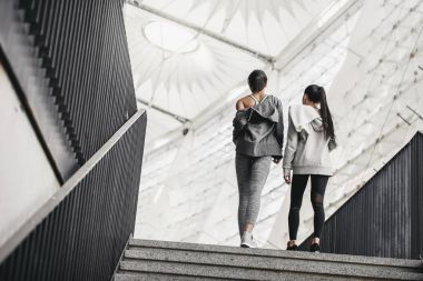 Genç sportswomen Stadı 