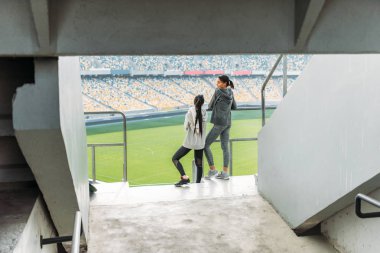 Sportswomen Küpeşte Stadı  