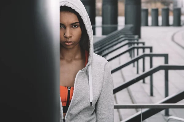 Young sportswoman posing — Stock Photo, Image