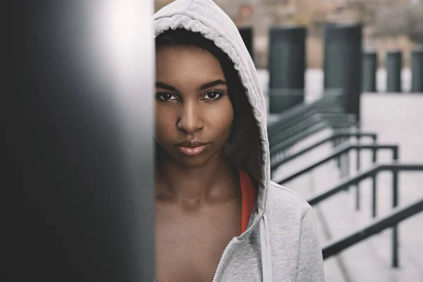 Young sportswoman posing — Stock Photo, Image