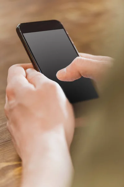 Smartphone con pantalla gris en blanco — Foto de Stock