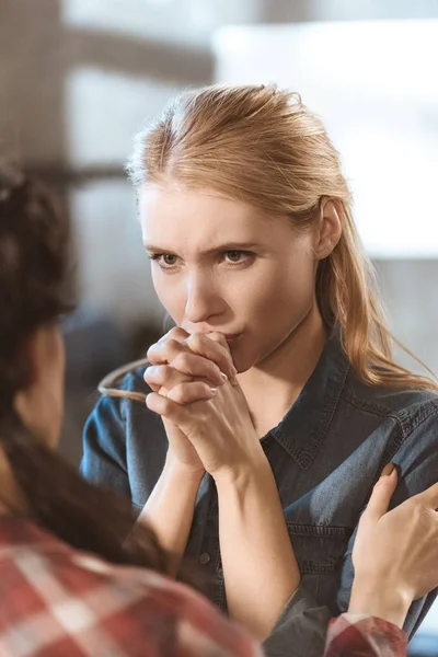 Woman supporting her girlfriend in depression — Stock Photo, Image