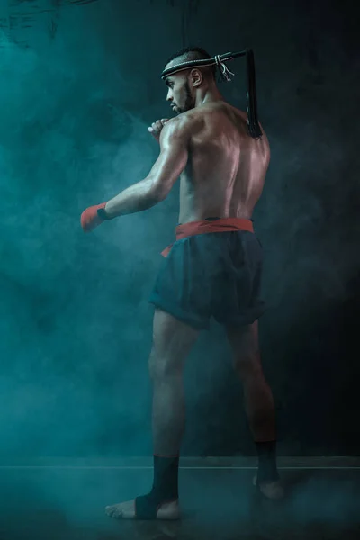 Muay Thai athlete — Stock Photo, Image