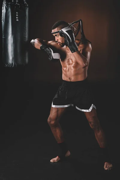 Muay thai combattente — Foto Stock