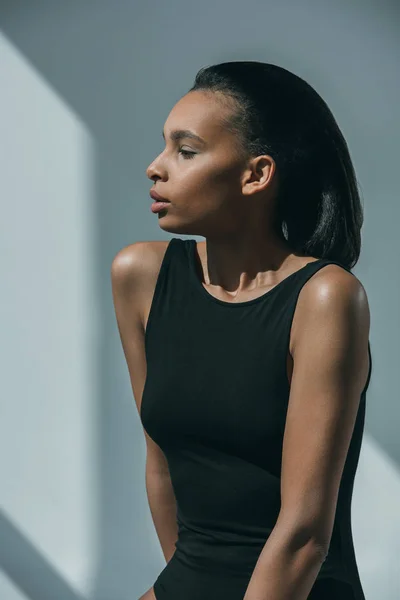 Afro-americano elegante menina — Fotografia de Stock Grátis