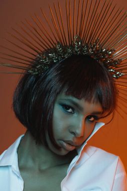 Başlığın moda Afro-Amerikan kız