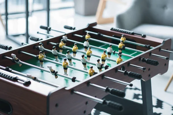 Tischkicker im modernen Büro — Stockfoto