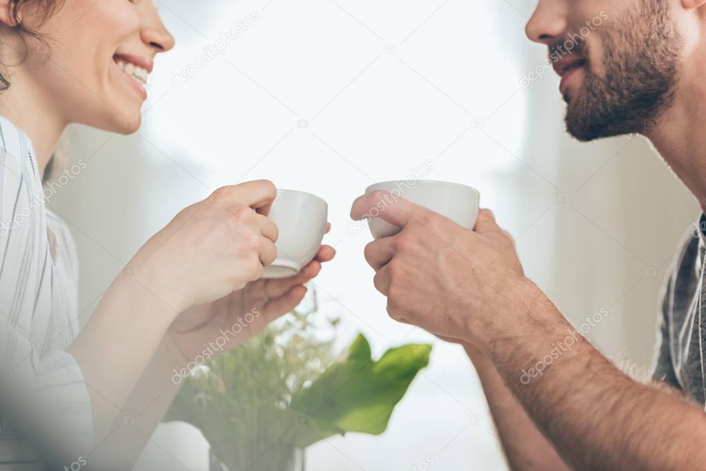 Young couple drinking coffee 