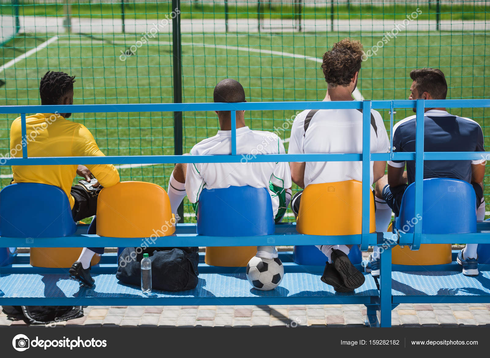 Multicultural soccer team — Stock Photo © ArturVerkhovetskiy 159282182