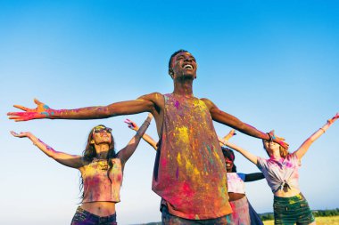 holi Festivali mutlu arkadaşlar
