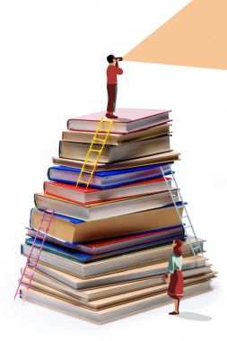 yığın kitap üzerinde duran öğrenci